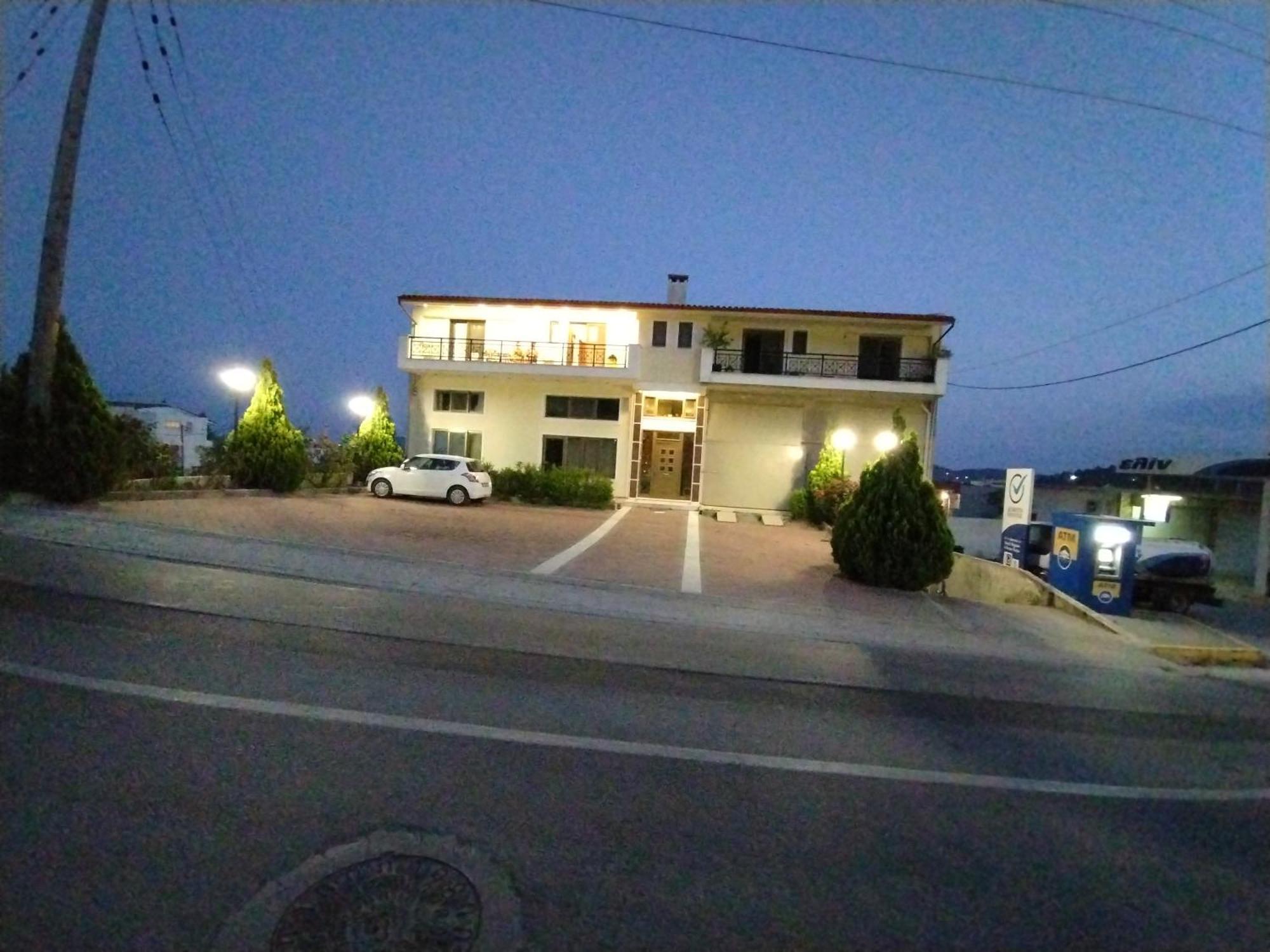 スキアトスタウンRhodon Houseアパートメント エクステリア 写真